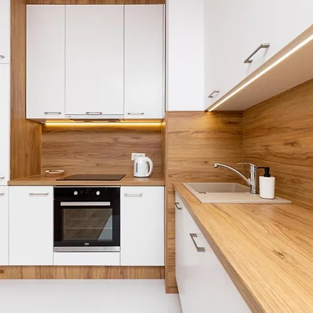 Przymorze Krynicka By Renters Apartmán